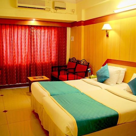 Hotel Swagath Bangalore Bagian luar foto