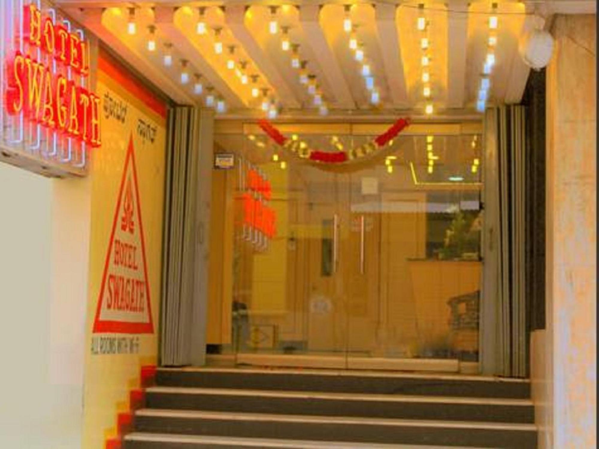 Hotel Swagath Bangalore Bagian luar foto