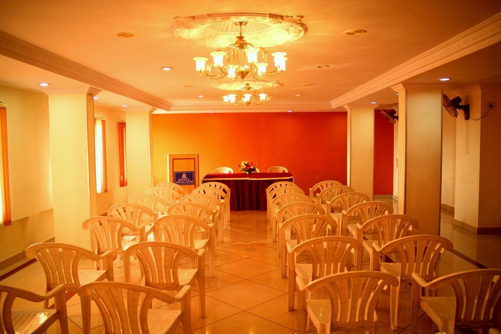 Hotel Swagath Bangalore Bagian luar foto